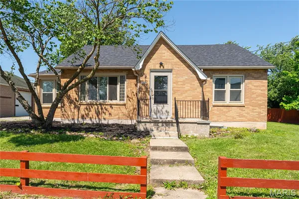 $200,000 | 103 North Main Street, Auxvasse, MO 65231