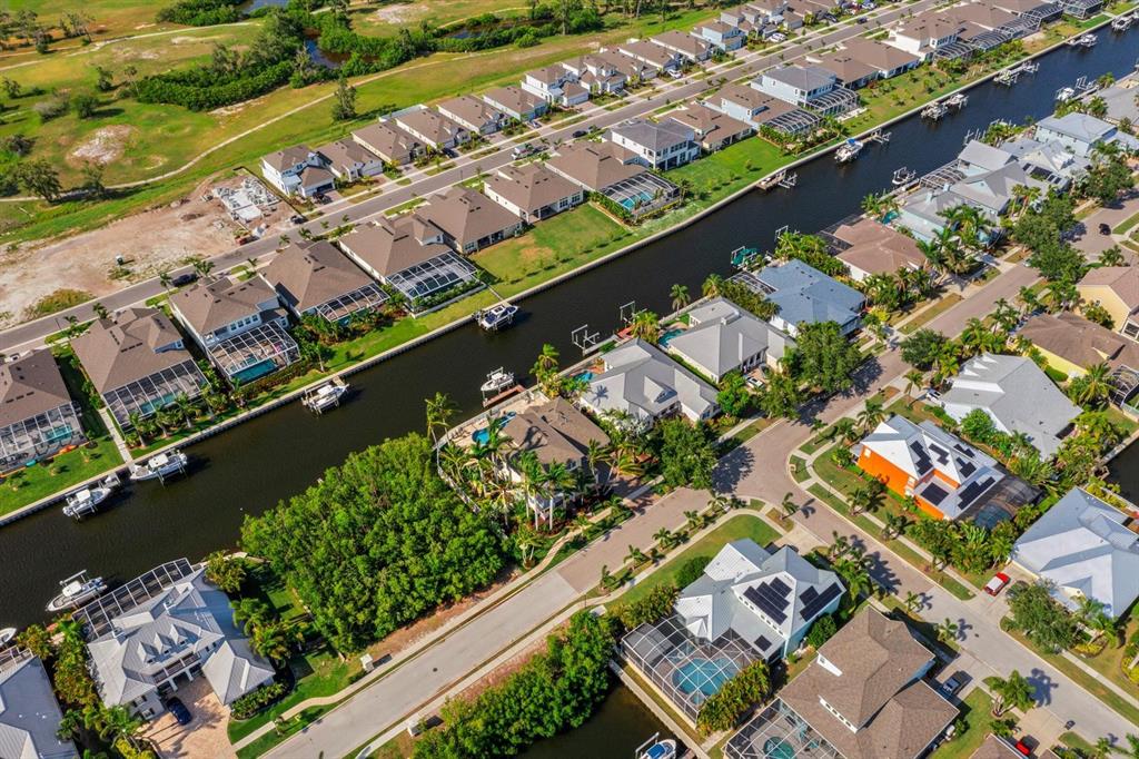 703 Islebay Drive Apollo Beach, FL 33572 - Photo 41 of 45