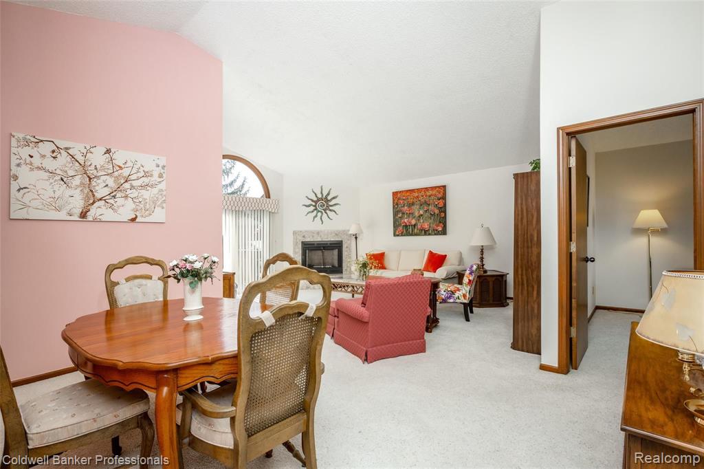 35040 Silver Ridge Court Farmington Hills, MI 48335 - Photo 14 of 43