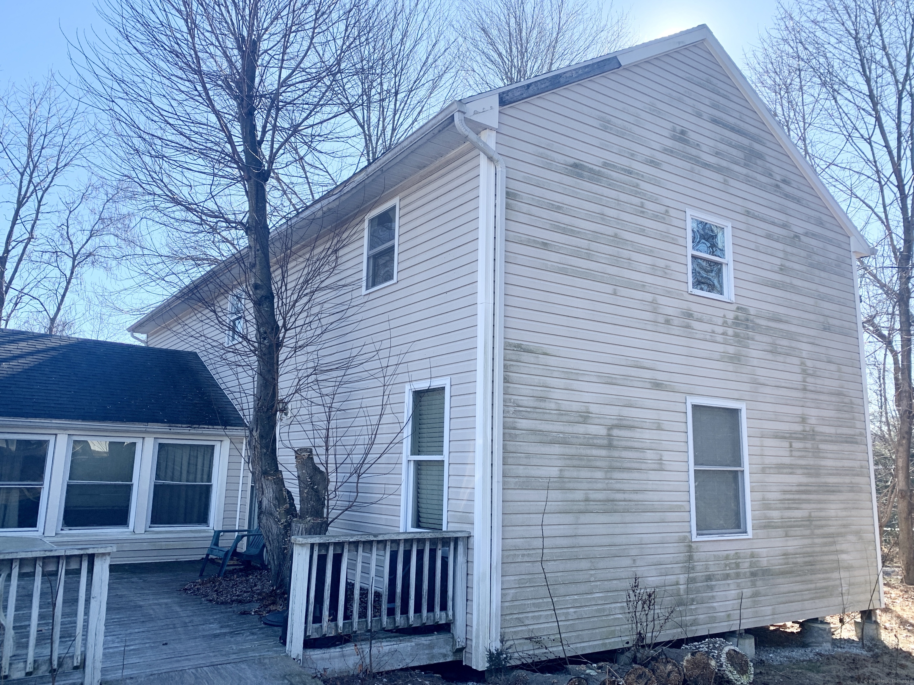 63 Sackett Point Road North Haven, CT 06473 - Photo 5 of 27