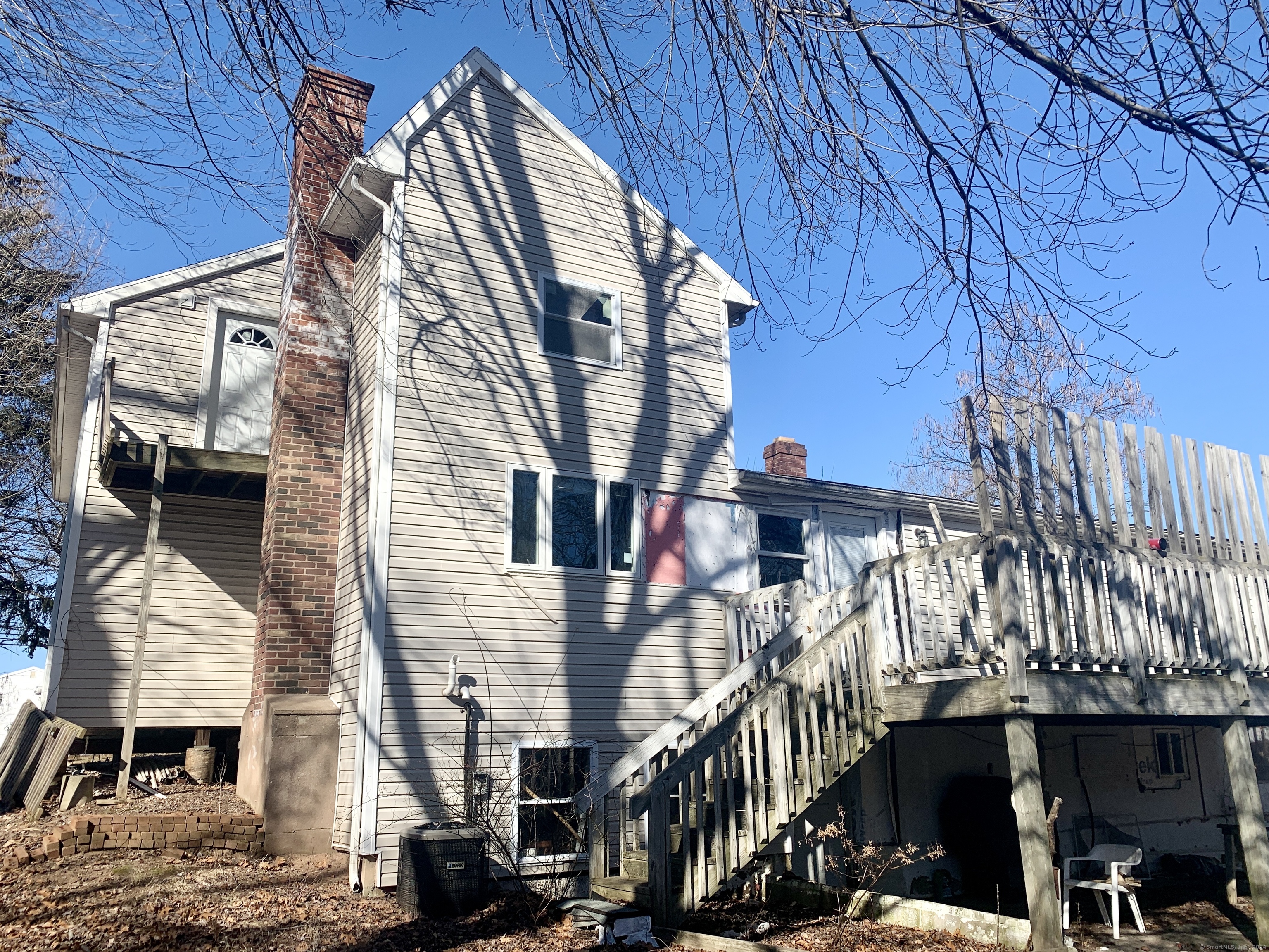 63 Sackett Point Road North Haven, CT 06473 - Photo 6 of 27