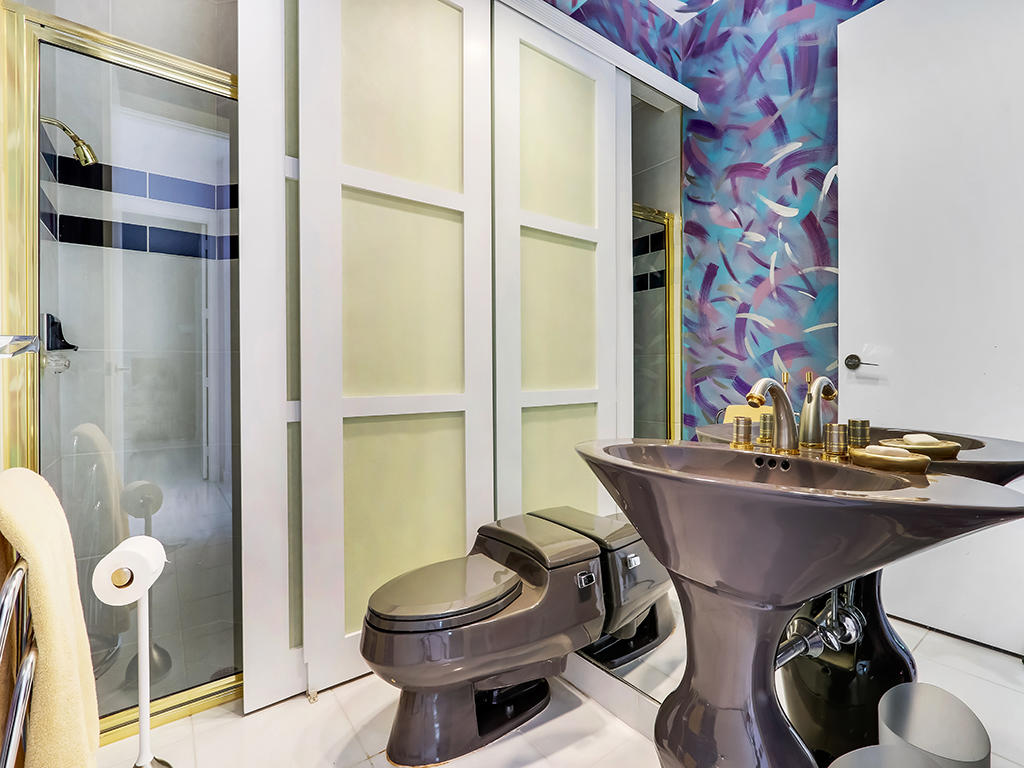 5808 Waterford Boca Raton, FL 33496 - Photo 7 of 36 Full Bath next to Bedroom 2 and 3