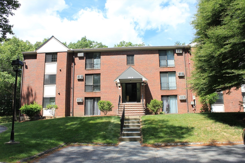 380a Great Road, Unit B 303 Acton, MA 01720 - Photo 1 of 18