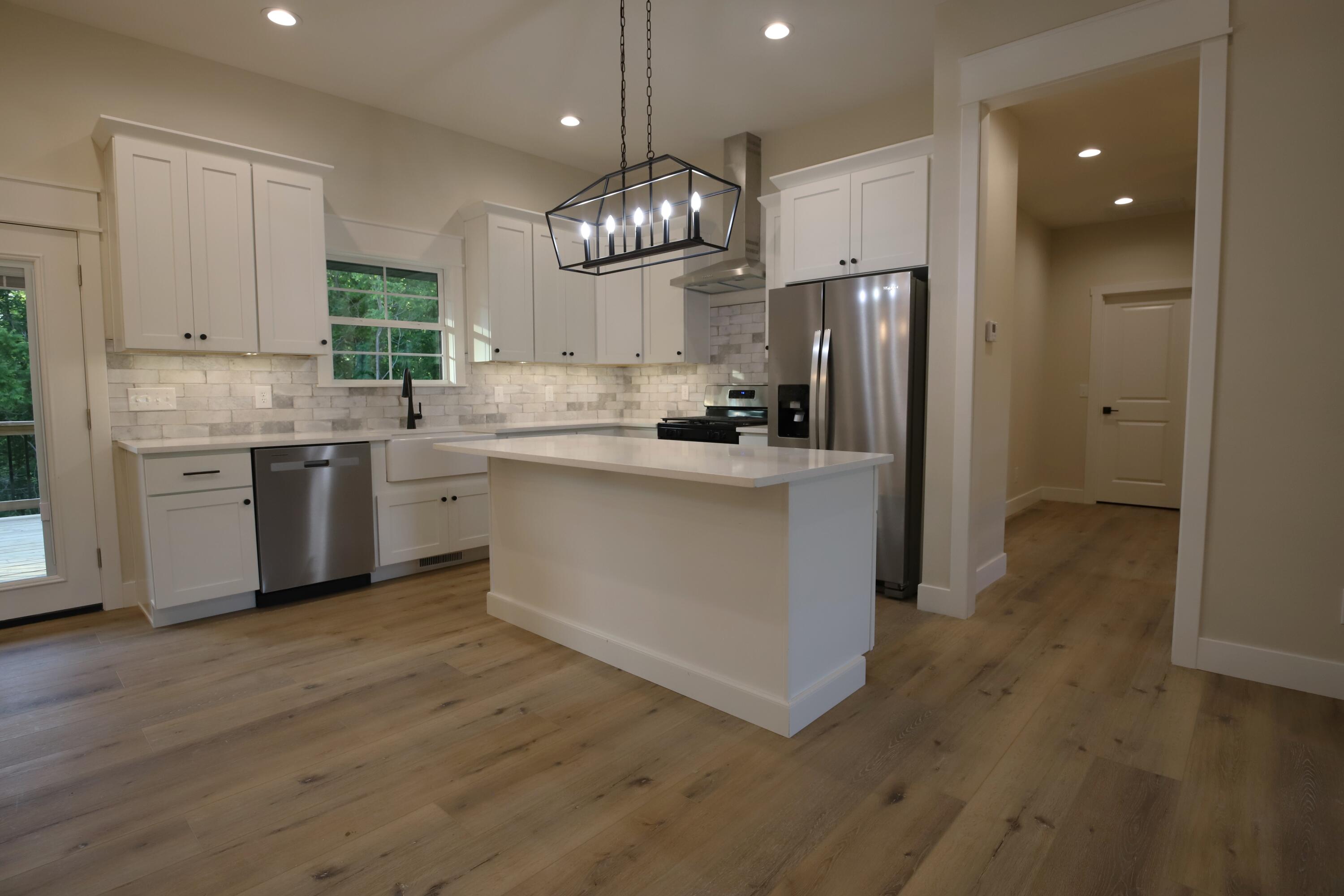 303 Crystal Valley Road Clever, MO 65631 - Photo 12 of 31 IMG_2222