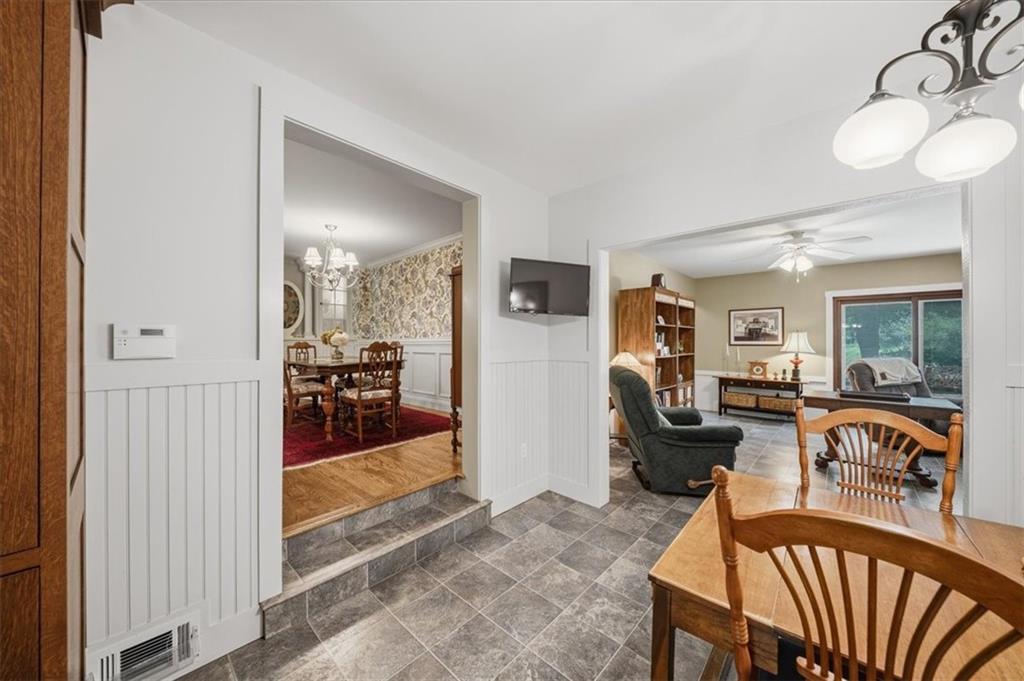 147 Bryson Road Gibsonia, PA 15044 - Photo 10 of 48 Gallery Image 10