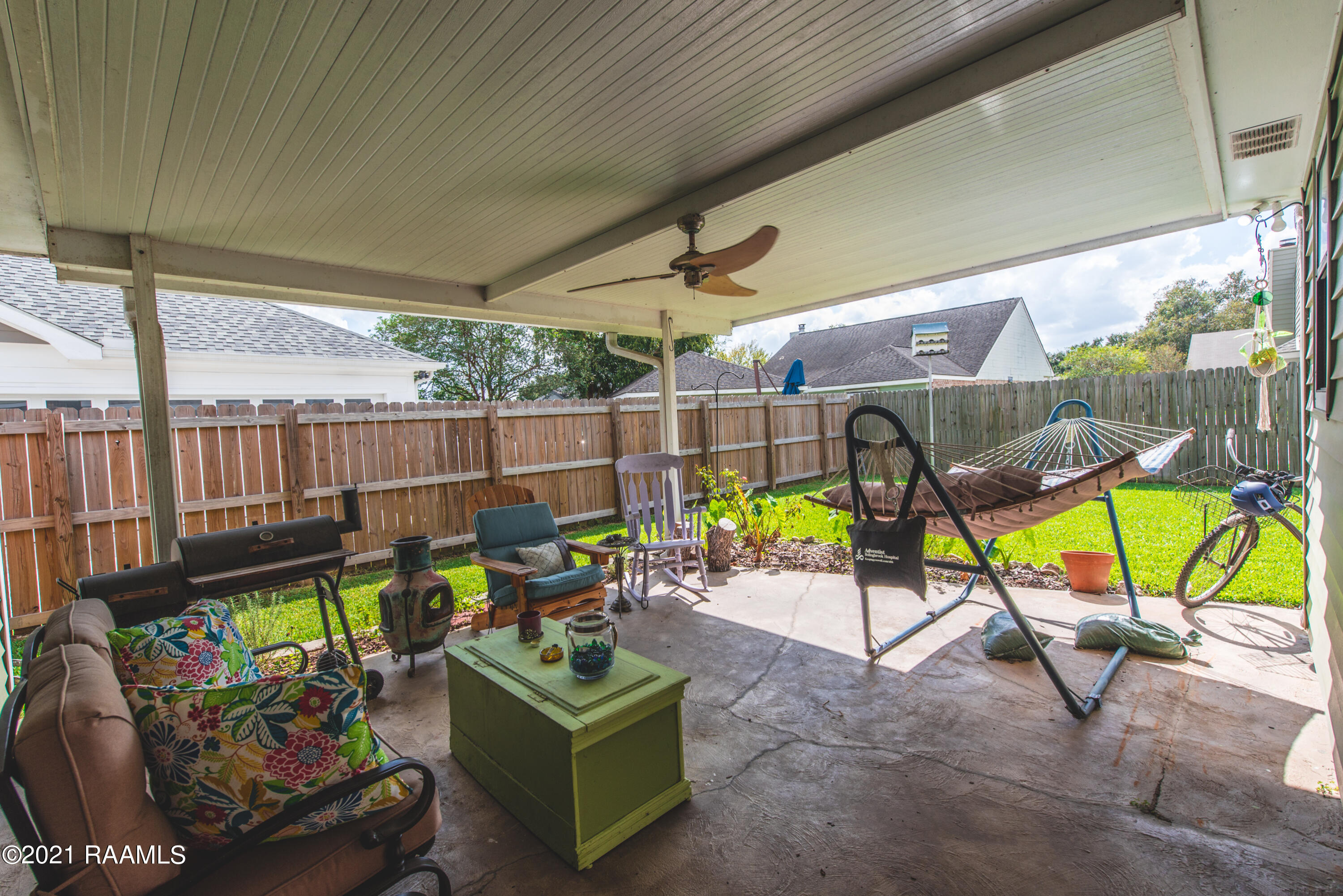 806 Rosedown Lane Lafayette, LA 70503 - Photo 4 of 17 DSC_5025