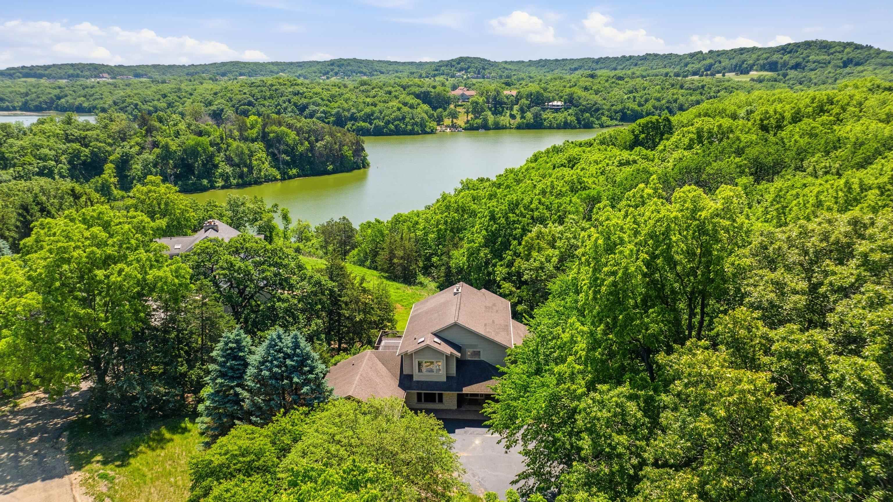 7 Seneca Trail Galena, IL 61036 - Photo 1 of 60