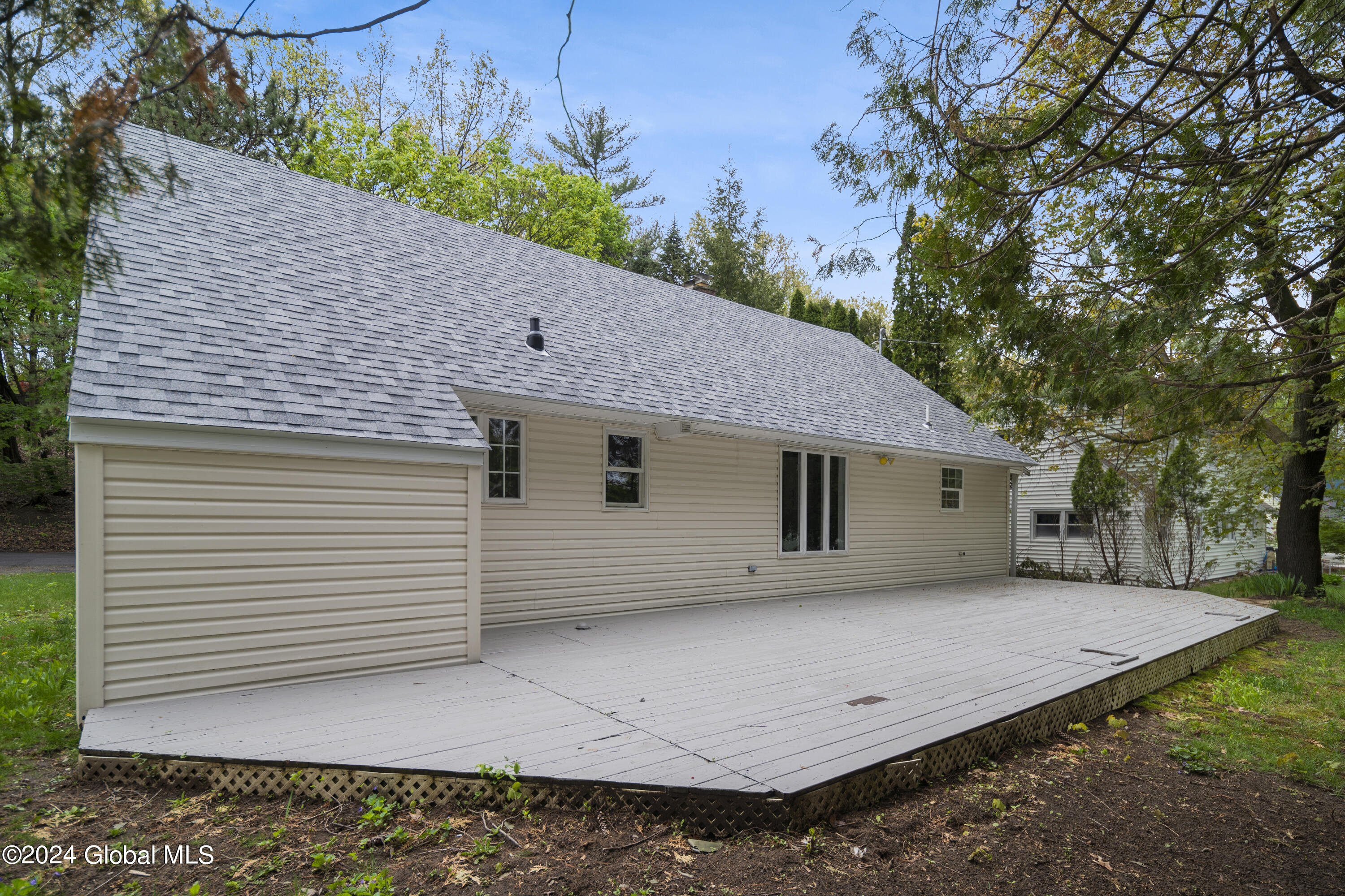 9 Southgate Road Colonie, NY 12211 - Photo 25 of 25 Exterior 05