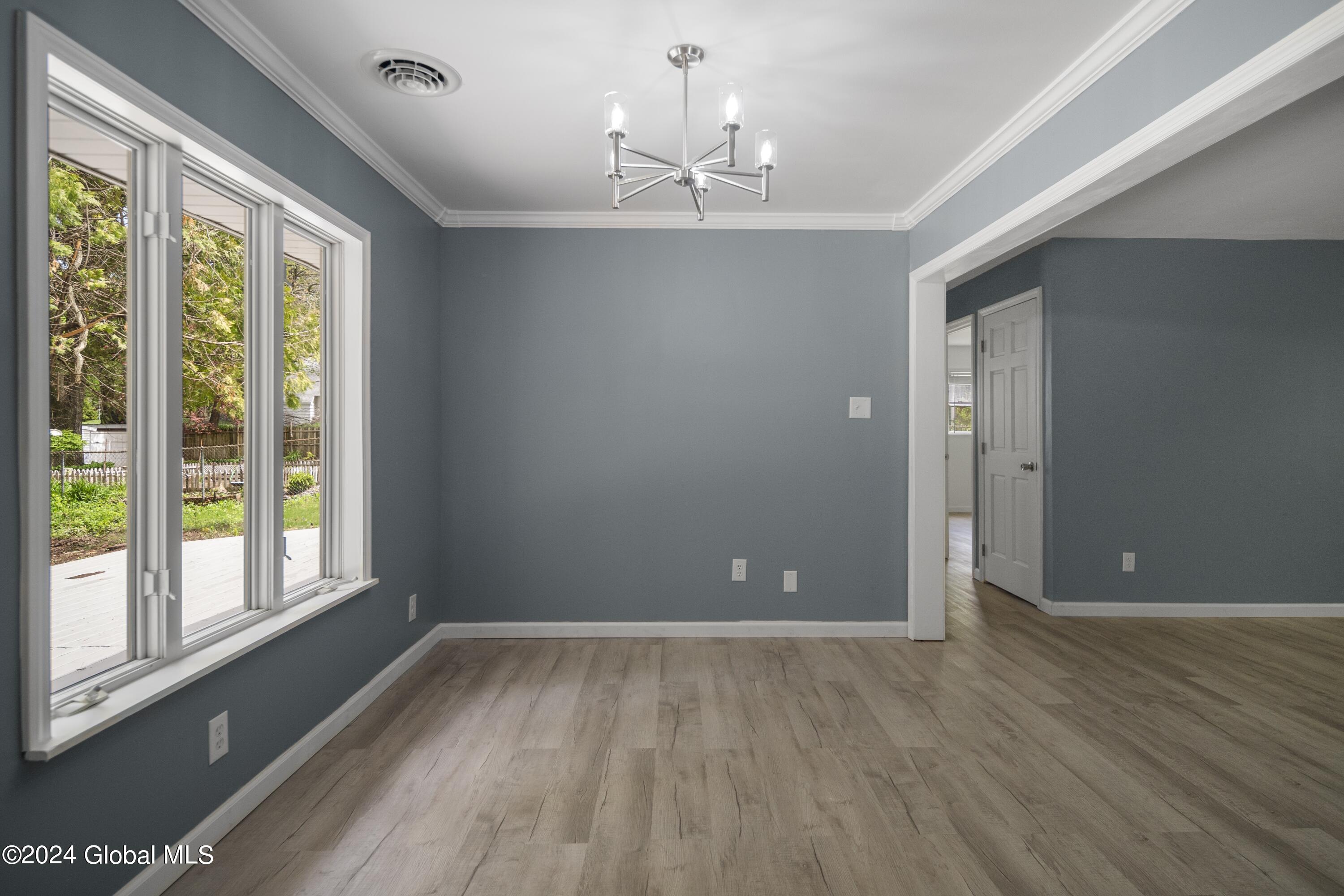 9 Southgate Road Colonie, NY 12211 - Photo 4 of 25 Interior 03