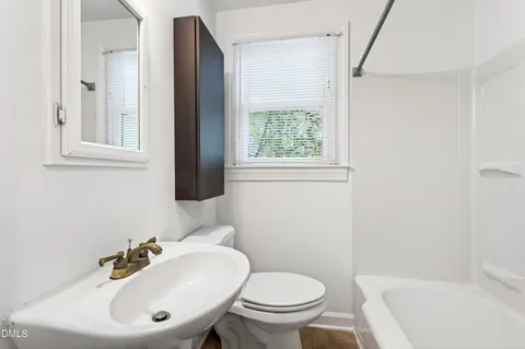 $575,000 | 2316 Bedford Avenue, Raleigh, NC 27607