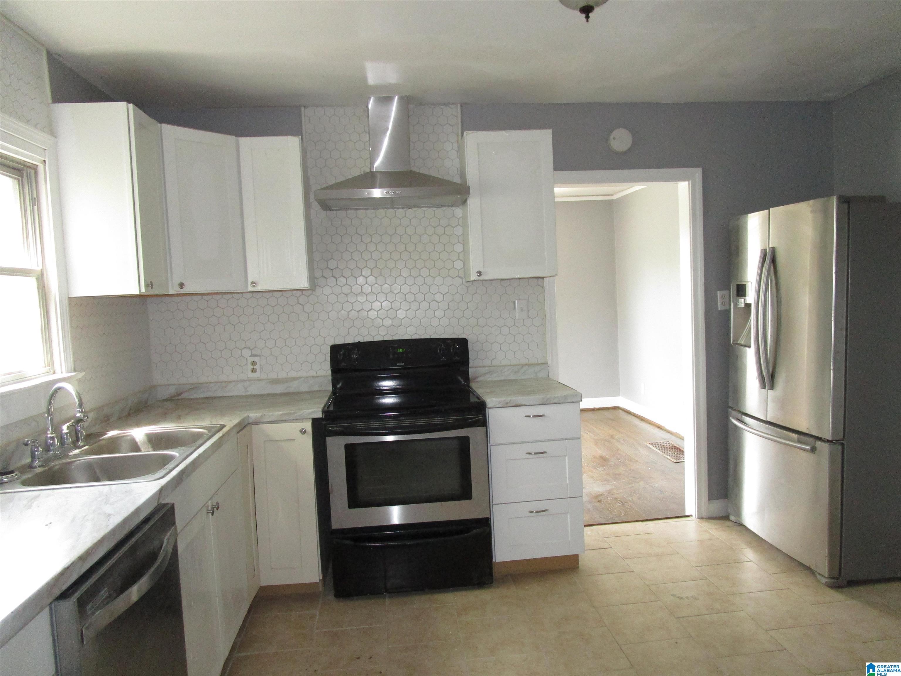 1319 31st St Ensley Birmingham, AL 35218 - Photo 8 of 24