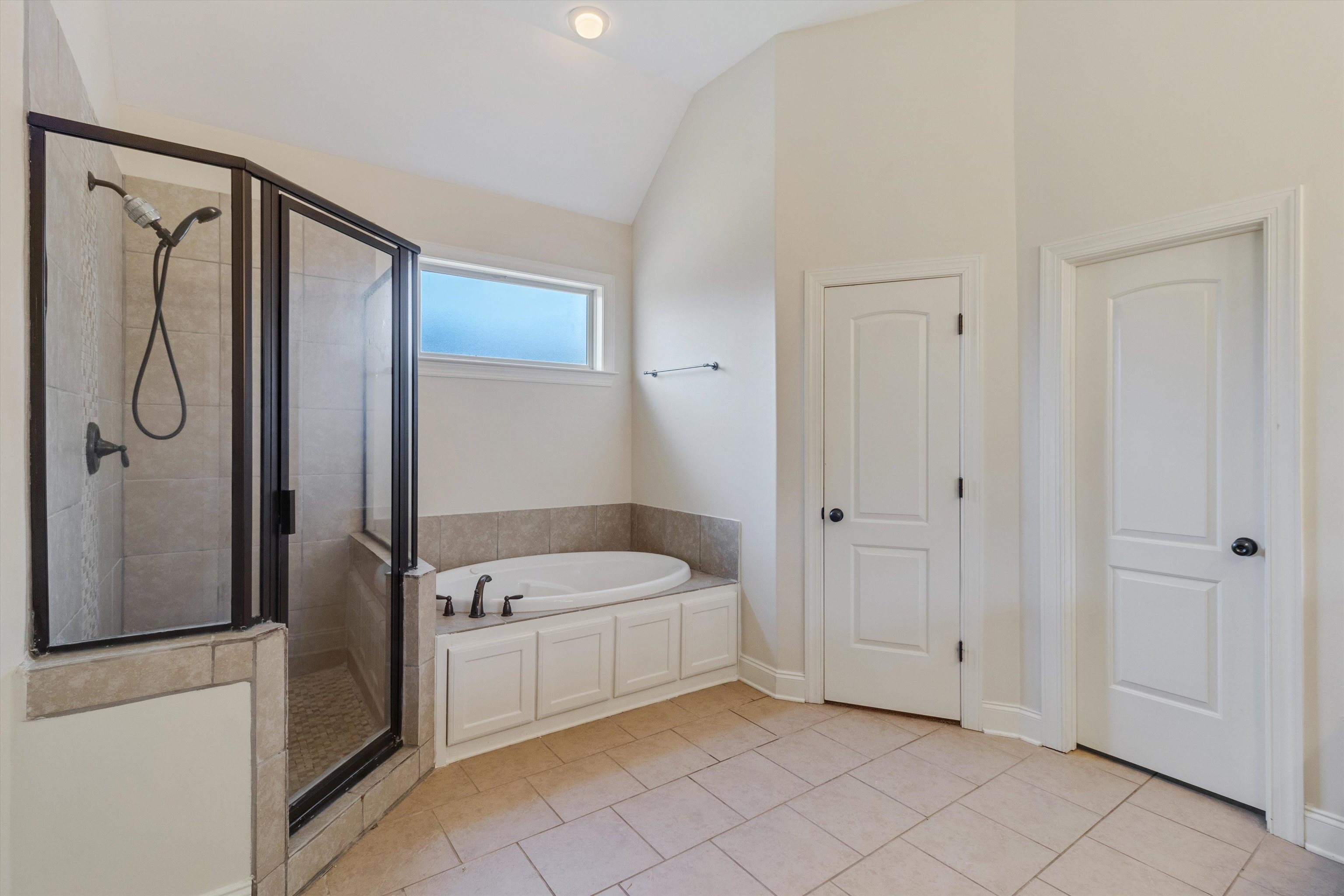 1341 Raindrop Drive Collierville, TN 38017 - Photo 19 of 40