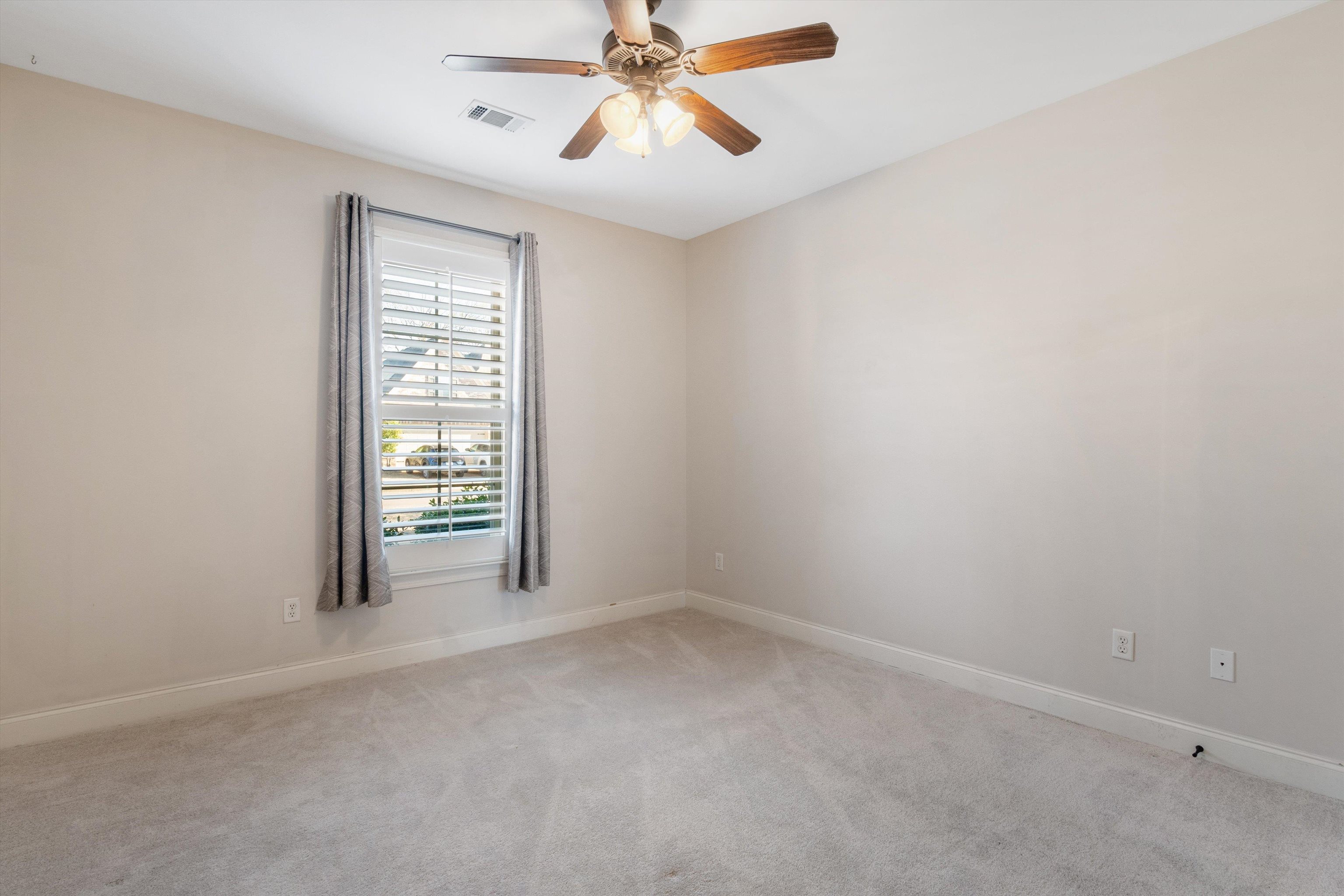 1341 Raindrop Drive Collierville, TN 38017 - Photo 2 of 40