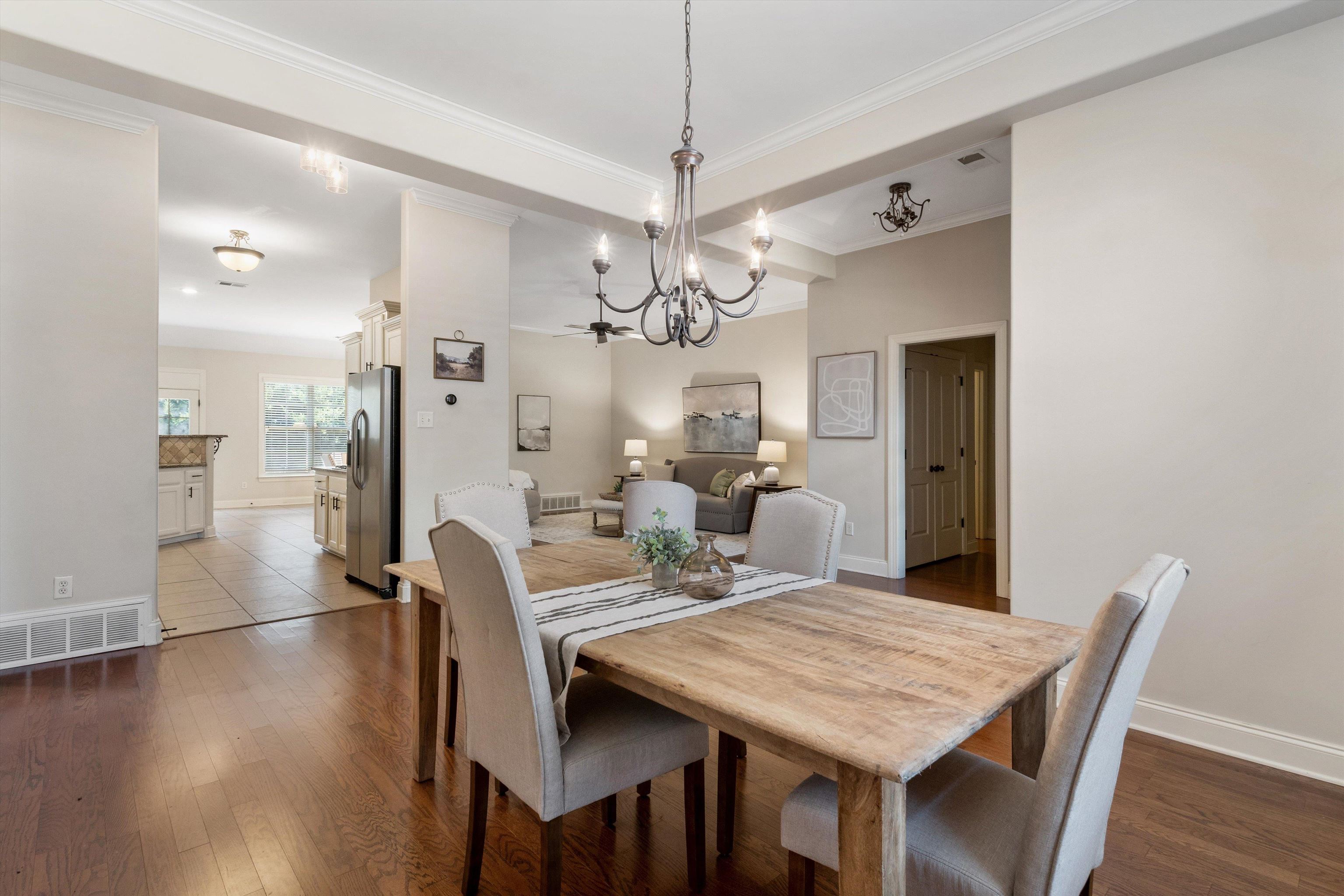 1341 Raindrop Drive Collierville, TN 38017 - Photo 8 of 40