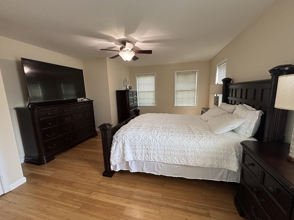 266 Christopher Drive Springfield, MA 01119 - Photo 13 of 24