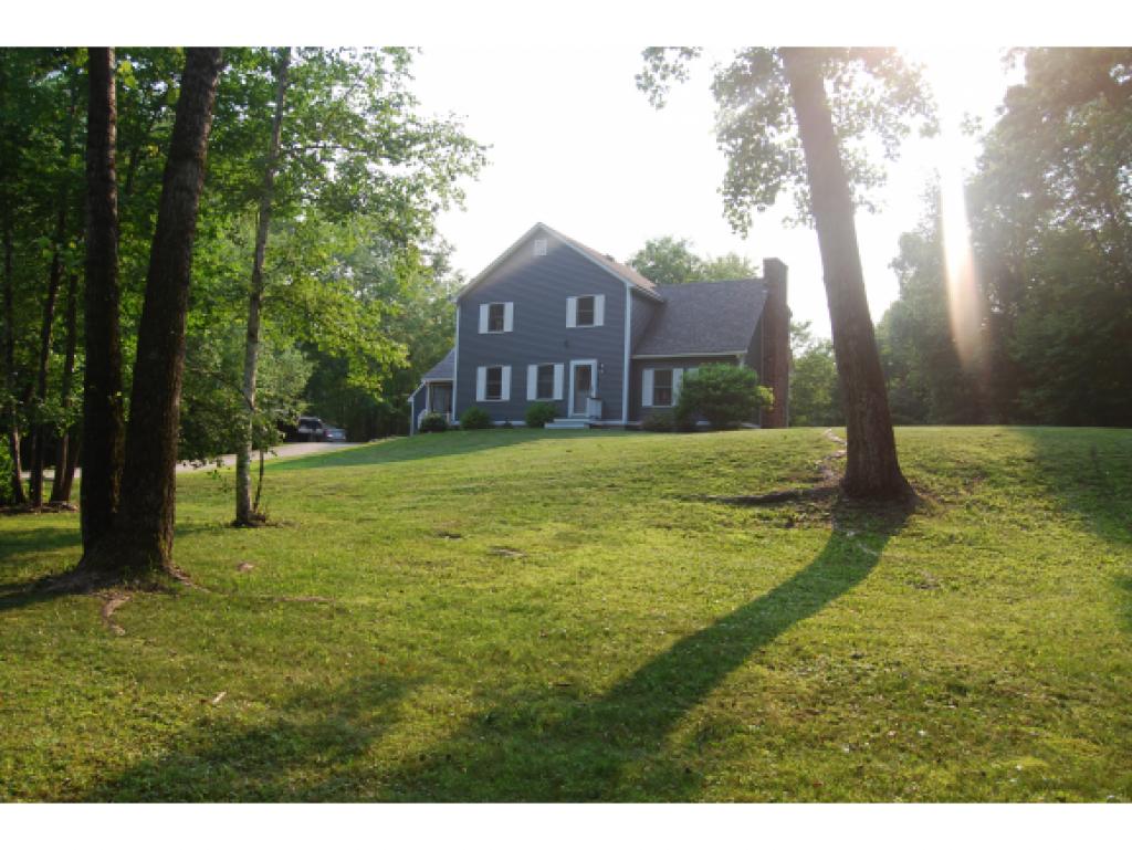 304 Hackett Hill Road Hooksett, NH 03106 - Photo 1 of 21
