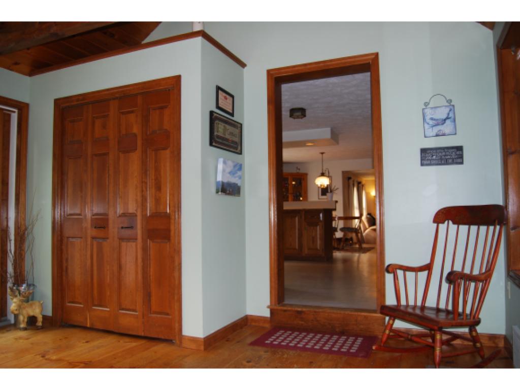 304 Hackett Hill Road Hooksett, NH 03106 - Photo 13 of 21