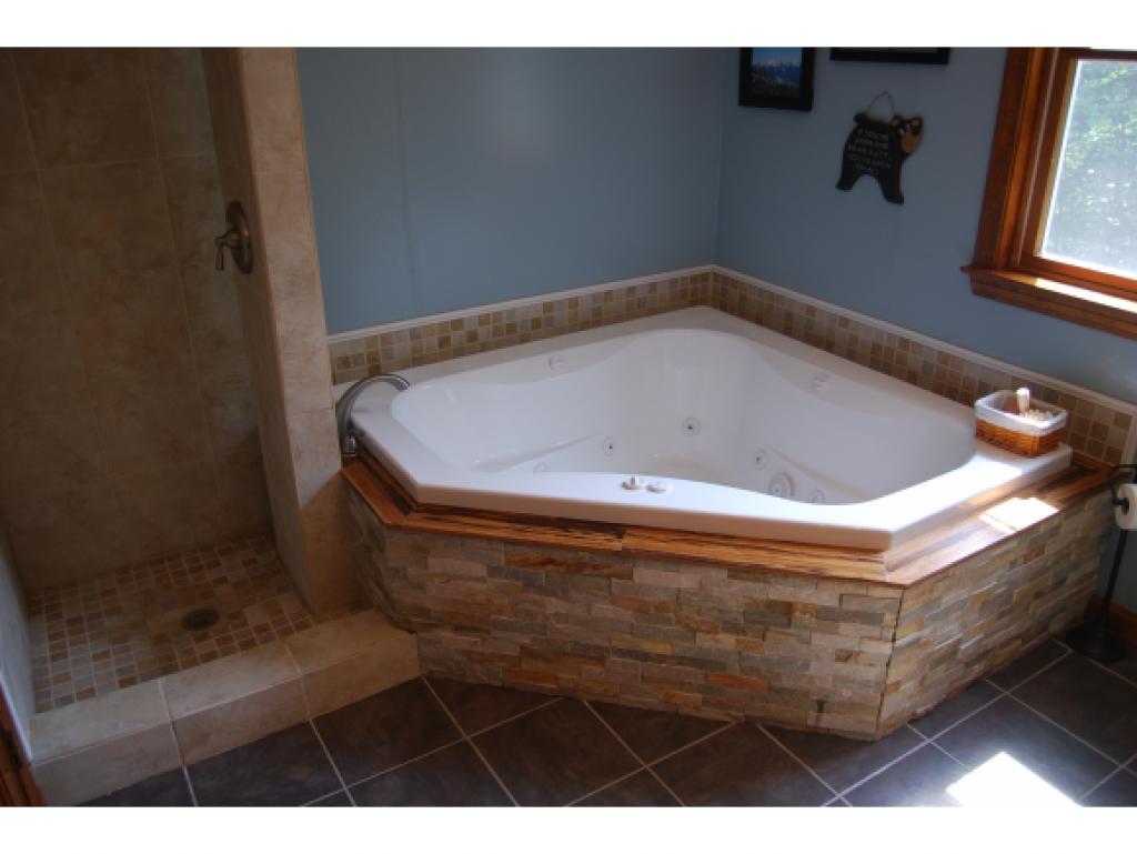 304 Hackett Hill Road Hooksett, NH 03106 - Photo 18 of 21