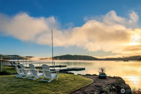 $1,150,000 | 6731 Highway 106, Union, WA 98592