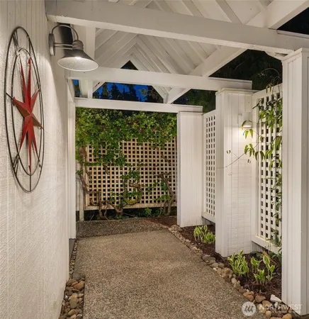 $1,150,000 | 6731 Highway 106, Union, WA 98592