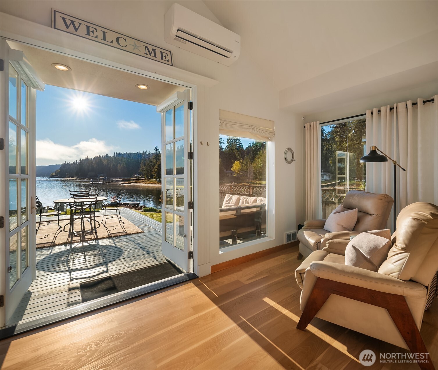 6731 Highway 106 Union, WA 98592 - Photo 4 of 40