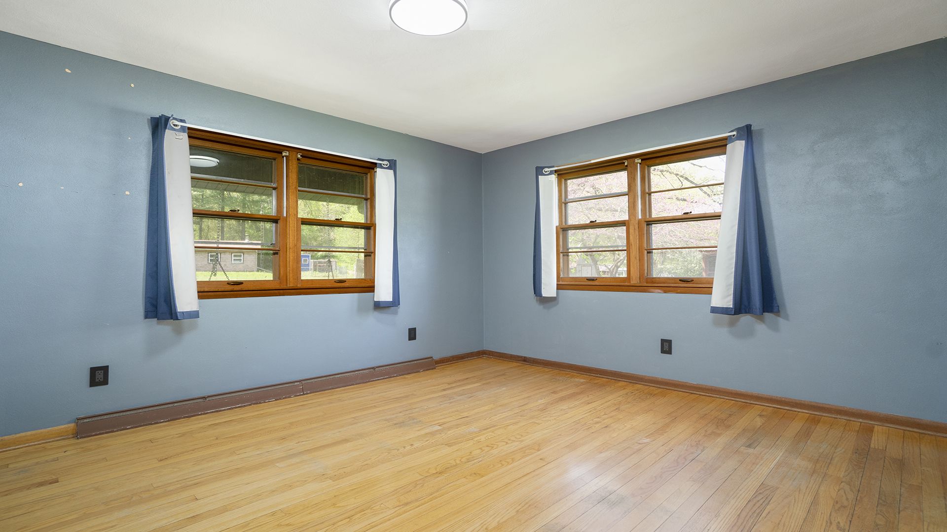2077 Grand Detour Road Dixon, IL 61021 - Photo 26 of 33 a view of an empty room with a window
