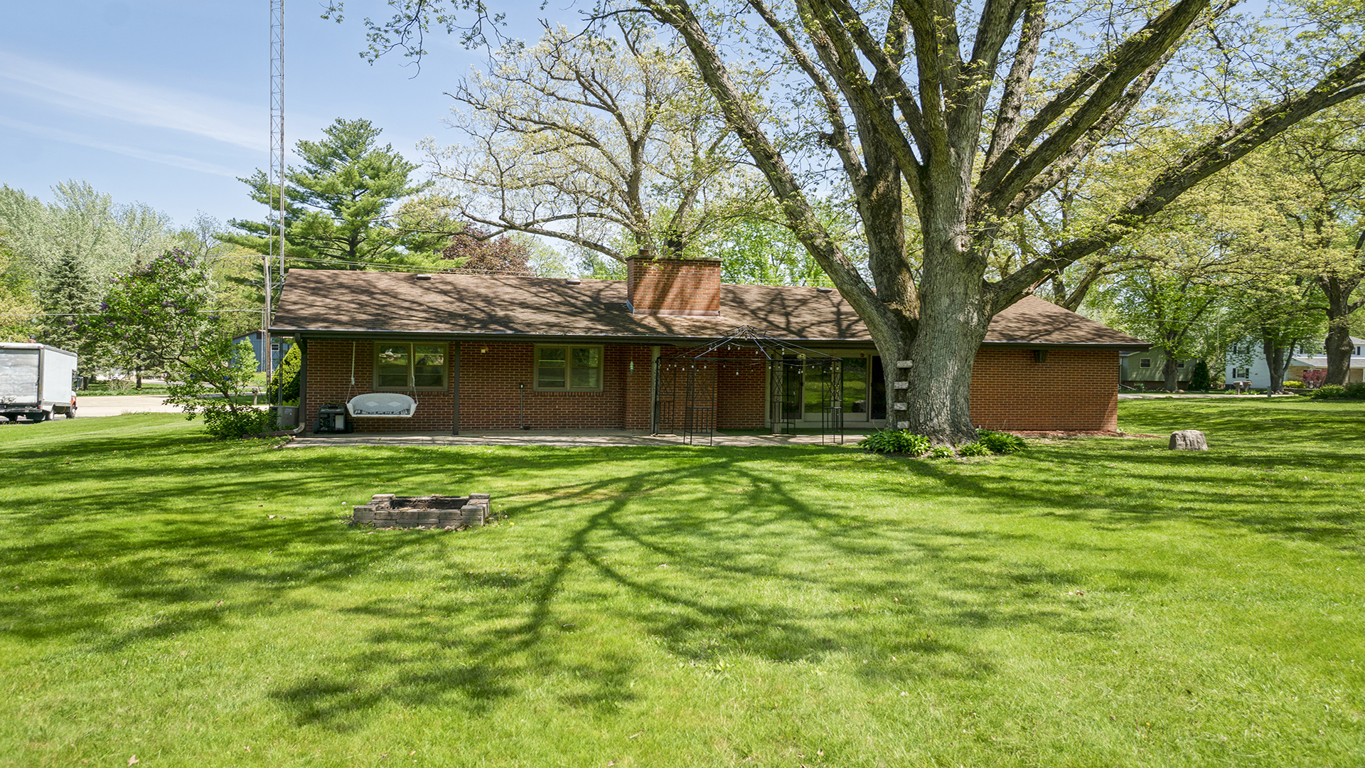2077 Grand Detour Road Dixon, IL 61021 - Photo 3 of 33 a front view of a house with a garden