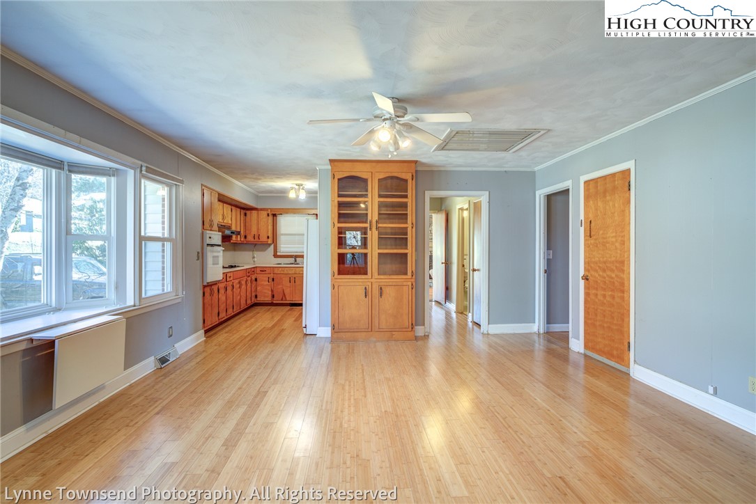 829 Stadium Drive Boone, NC 28607 - Photo 5 of 29 Gallery Image 5