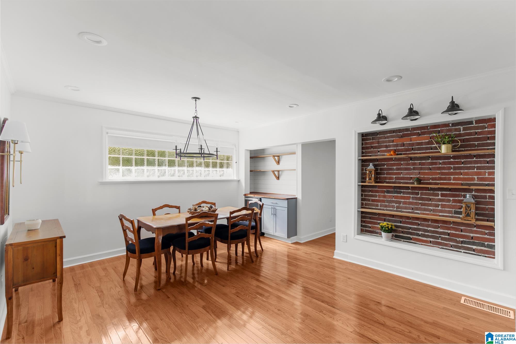 212 Rockaway Road Birmingham, AL 35209 - Photo 8 of 19