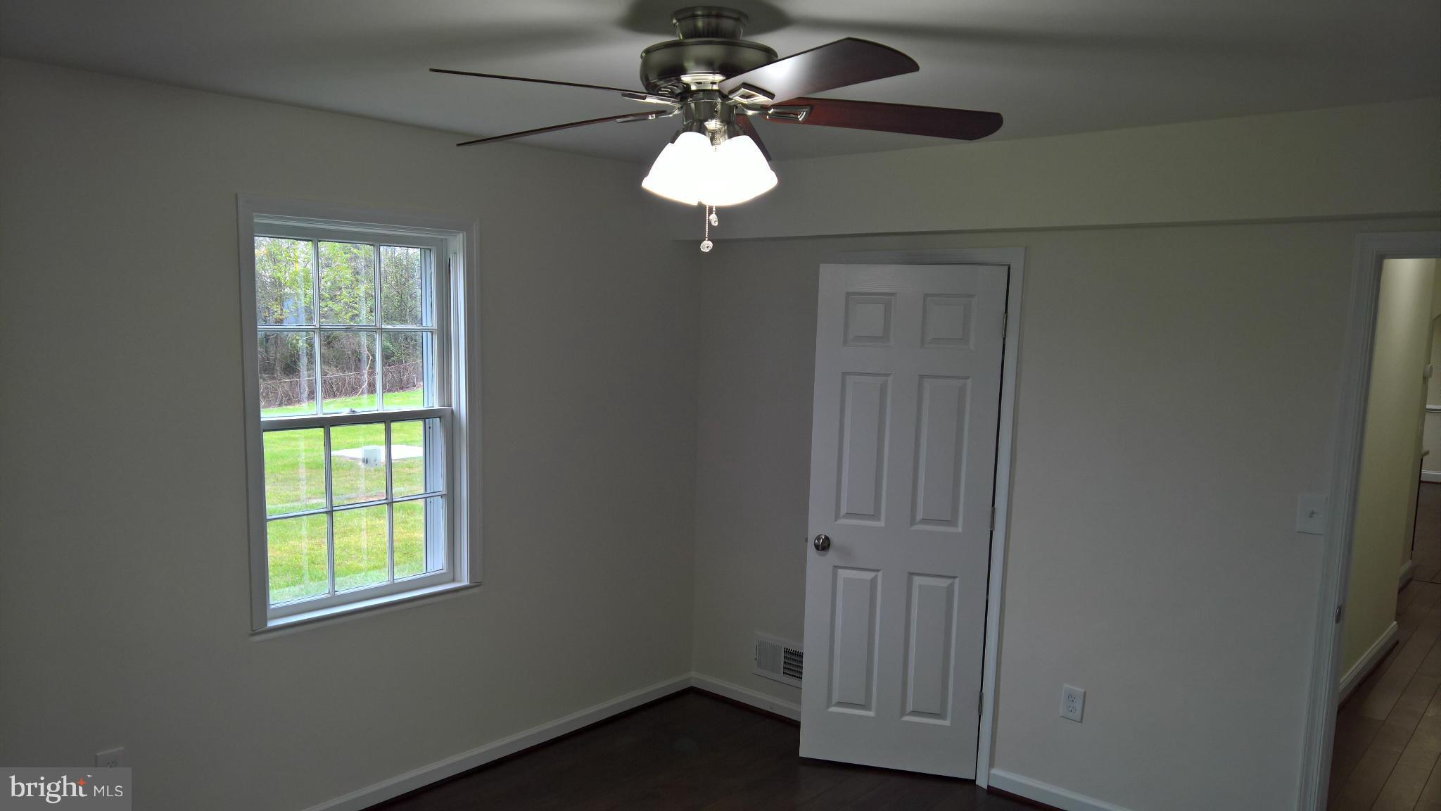 3924 Chantilly Road Chantilly, VA 20151 - Photo 11 of 25 Bedroom 2