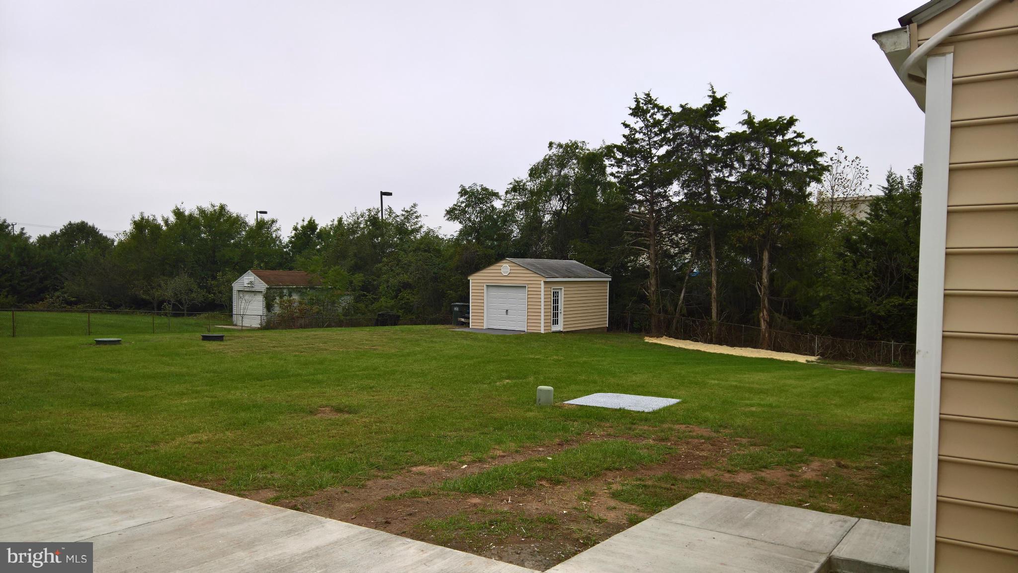 3924 Chantilly Road Chantilly, VA 20151 - Photo 19 of 25 Backyard