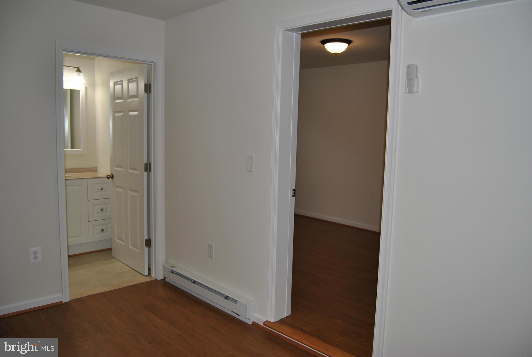 3924 Chantilly Road Chantilly, VA 20151 - Photo 21 of 25 Guest House Bedroom and bath