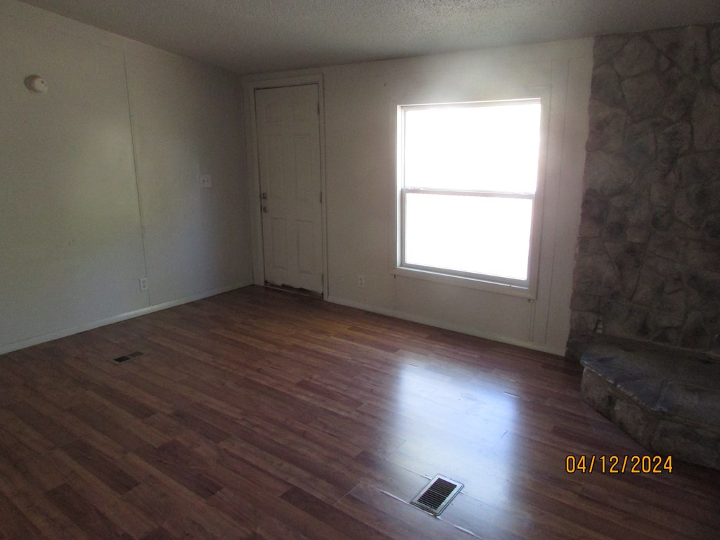 522 Barnard Road Hayesville, NC 28904 - Photo 12 of 23 Gallery Image 12