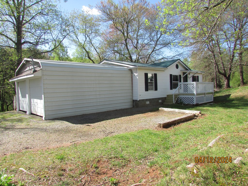 522 Barnard Road Hayesville, NC 28904 - Photo 17 of 23 Gallery Image 17