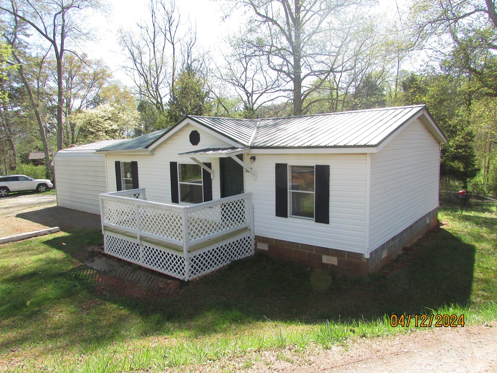 522 Barnard Road Hayesville, NC 28904 - Photo 19 of 23 Gallery Image 19