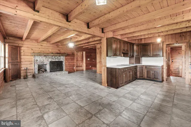 a view of a electric appliances in kitchen and a windows