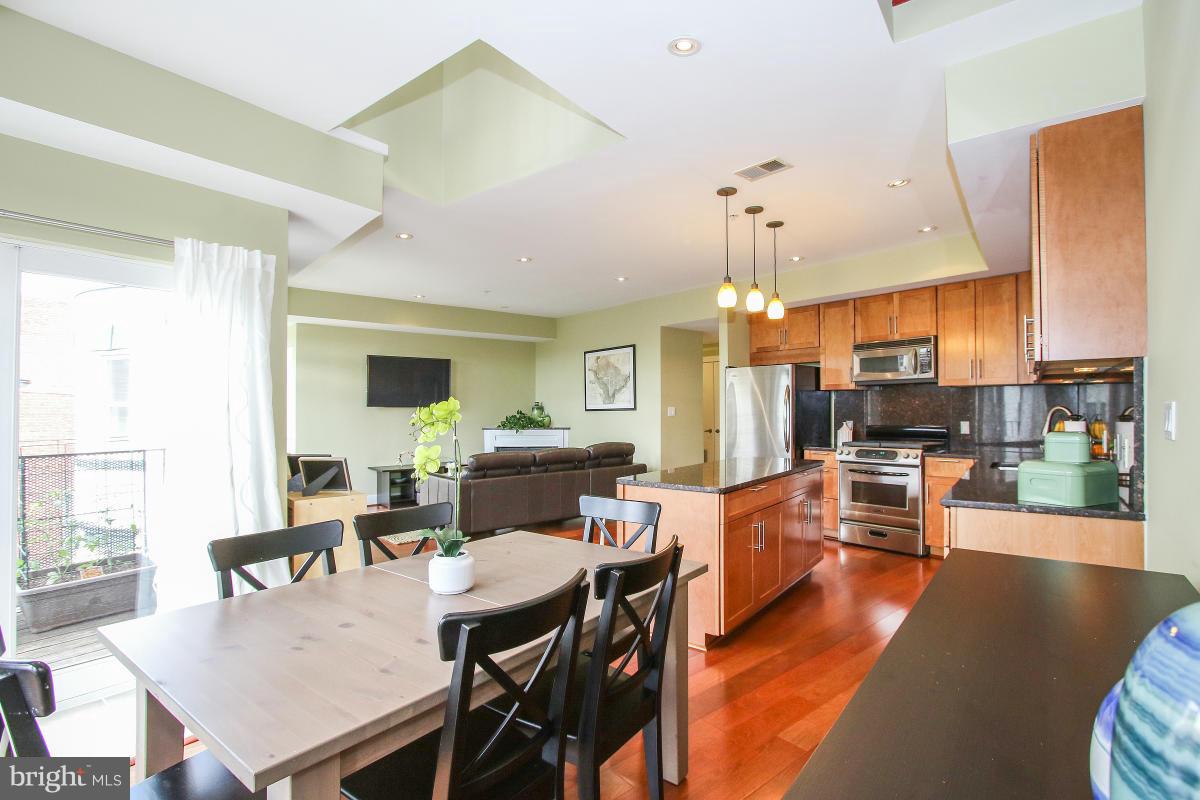 1309 Park Road Northwest, Unit 302 Washington, DC 20010 - Photo 13 of 30 Dining Room