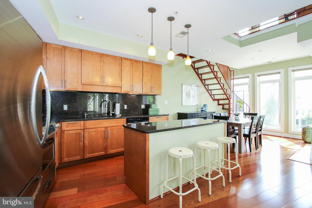 1309 Park Road Northwest, Unit 302 Washington, DC 20010 - Photo 7 of 30 Kitchen