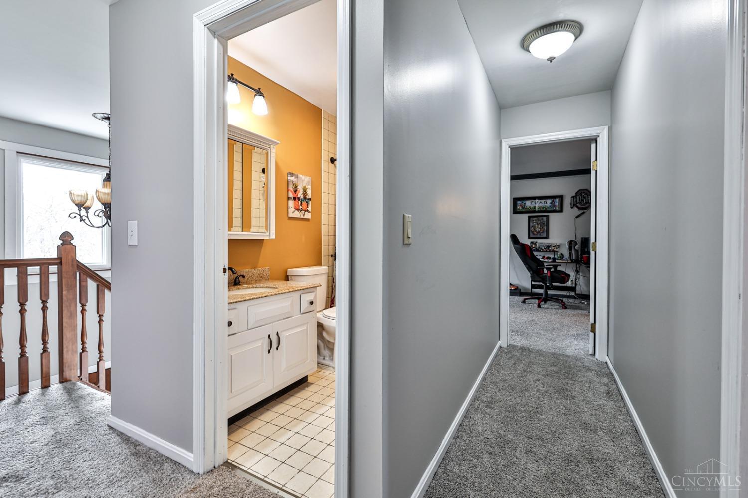 5072 Springdale Road Cincinnati, OH 45251 - Photo 30 of 56