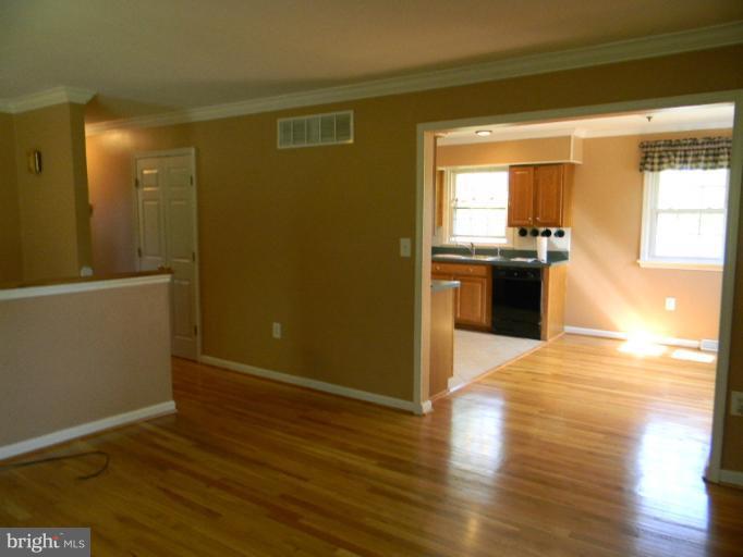 676 Russell Road Berryville, VA 22611 - Photo 13 of 30 Dining Room