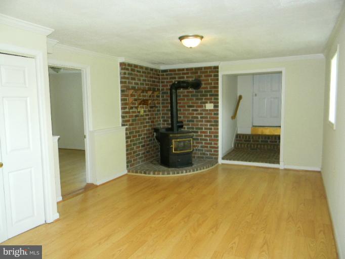 676 Russell Road Berryville, VA 22611 - Photo 18 of 30 Interior (General)