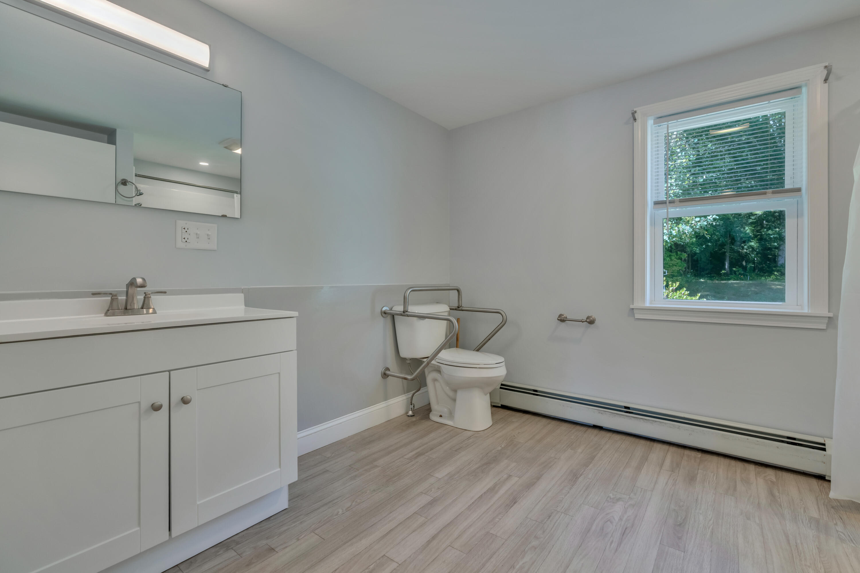 653 Main Street Springvale, ME 04083 - Photo 7 of 30 _DSC9791