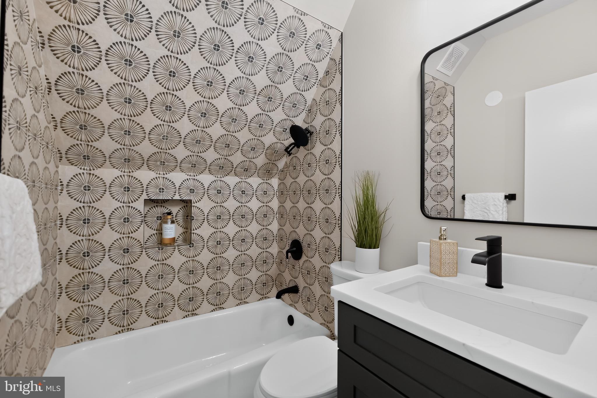 233 Sunset Circle Cross Junction, VA 22625 - Photo 22 of 46 New Upper Level Bath w/Quartz + Custom Tile
