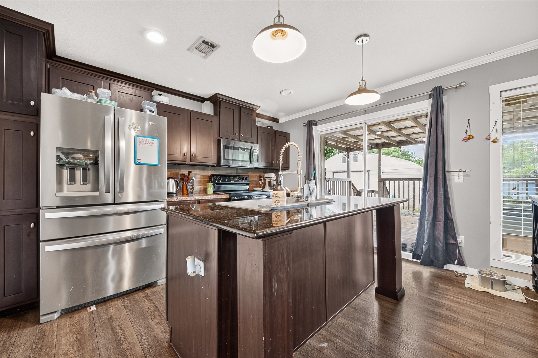 6023 Cheryl Lane Rosharon, TX 77583 - Photo 13 of 31