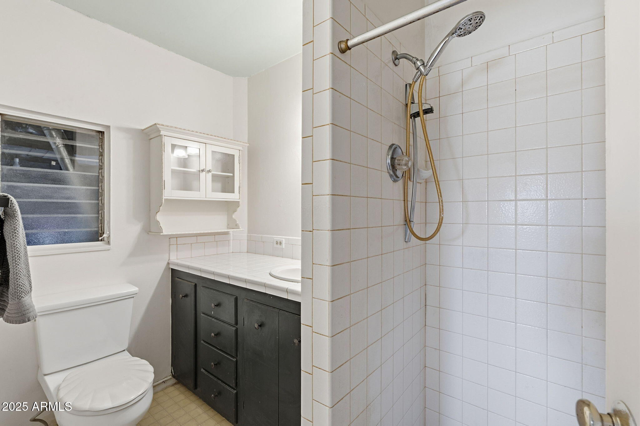 3035 West Williams Road Benson, AZ 85602 - Photo 17 of 37 Bathroom