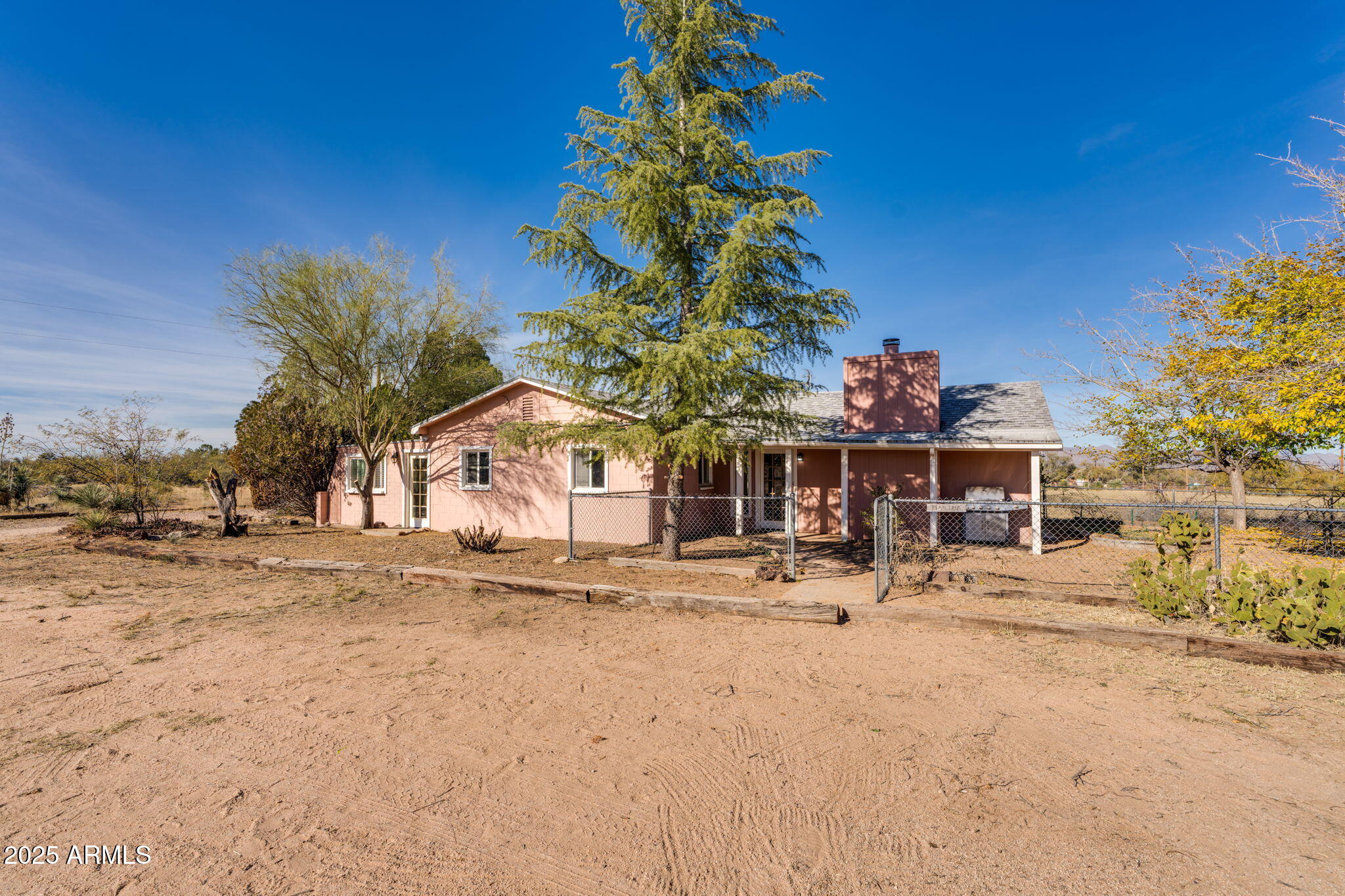3035 West Williams Road Benson, AZ 85602 - Photo 6 of 37 3035 Williams Rd