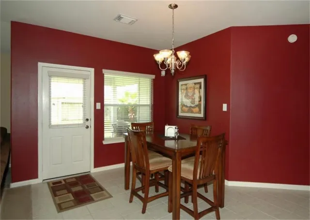 $2,375 | 13110 Rippling Creek Lane, Pearland, TX 77584