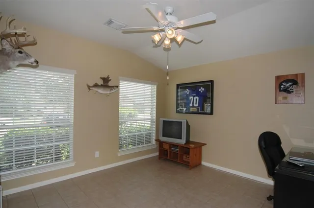 $2,375 | 13110 Rippling Creek Lane, Pearland, TX 77584