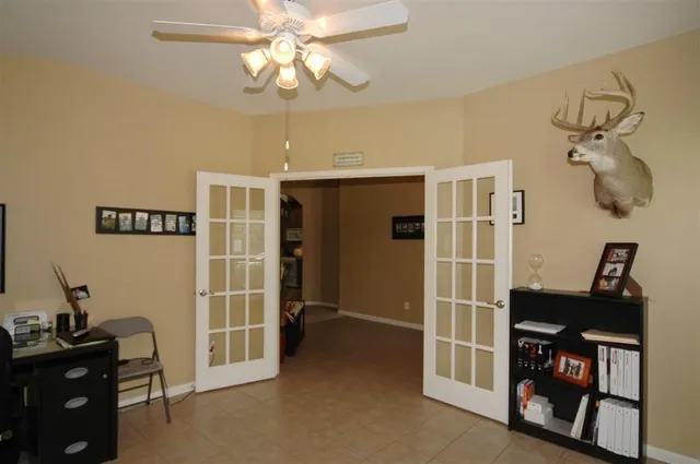 $2,375 | 13110 Rippling Creek Lane, Pearland, TX 77584