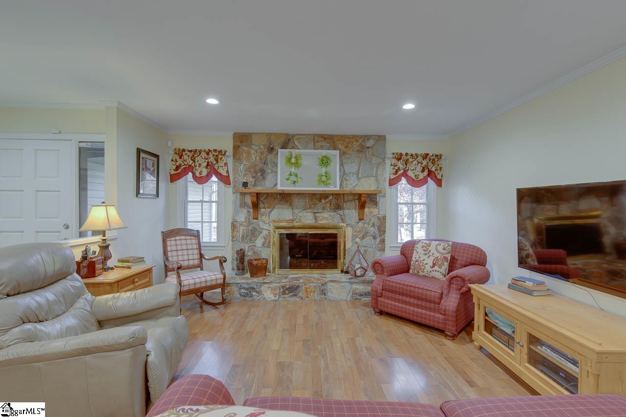 130 Poore Road Piedmont, SC 29673 - Photo 9 of 36 Gallery Image 9